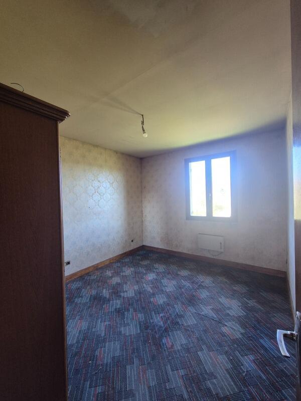 Pavillon - 90 m² - 4 pièces