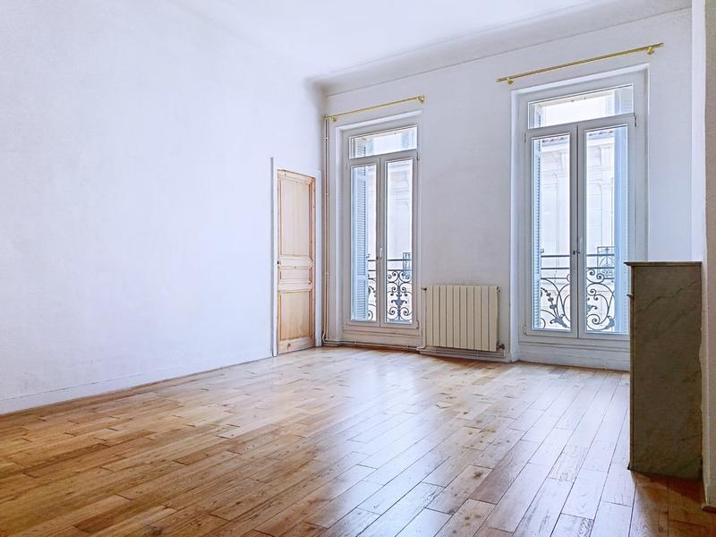 Appartement - 110 m² - 4 pièces