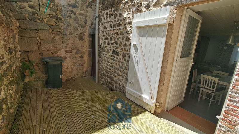 Maison - 96 m² - 4 pièces