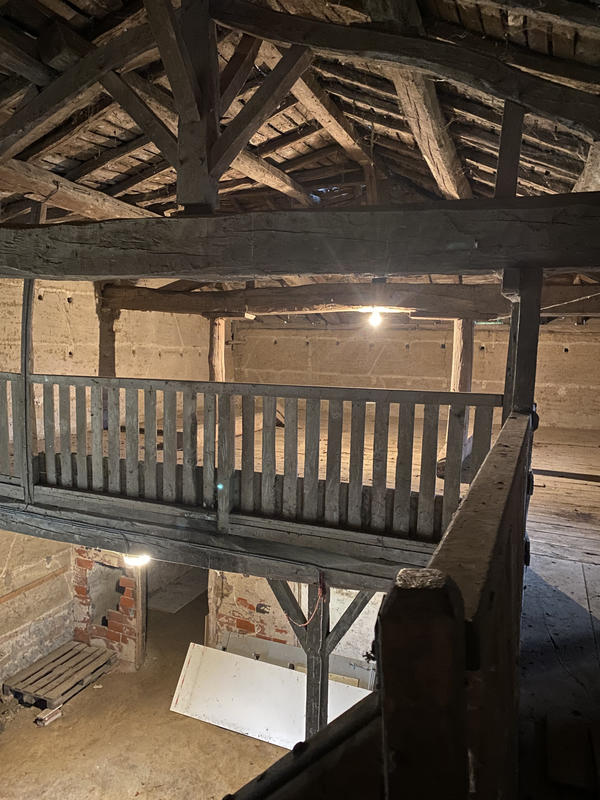 Maison - 235 m² - 9 pièces