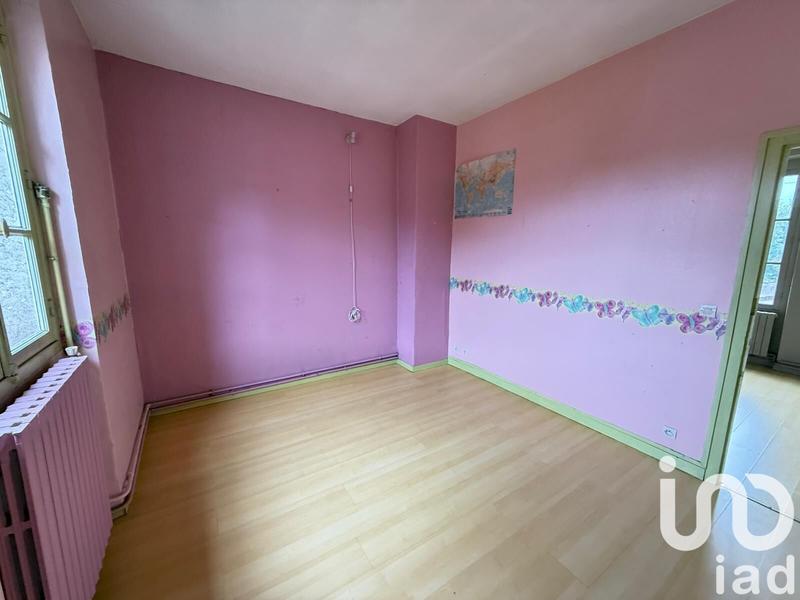 Maison - 202 m² - 9 pièces