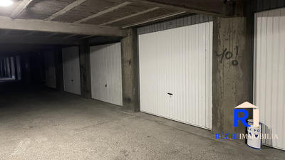 Parking / Garage - 17 m²
