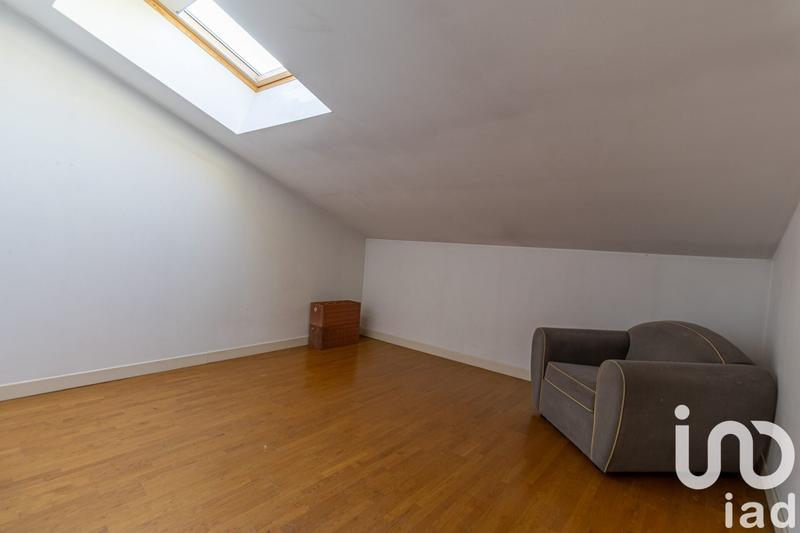 Maison - 160 m² - 10 pièces