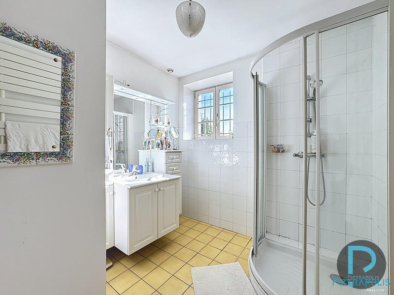 Maison - 123 m² - 5 pièces