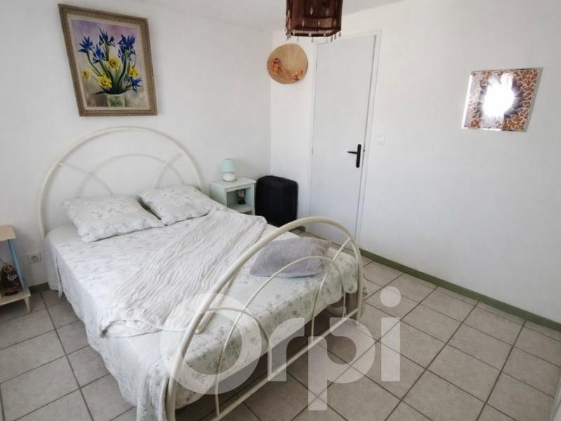 Propriété - 250 m² - 10 pièces