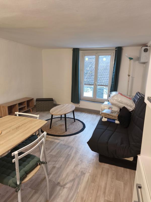 Studio - 26 m² - 1 pièce