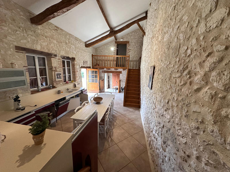 Maison - 500 m² - 12 pièces