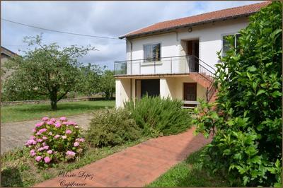 Maison de village - 84 m² - 4 pièces