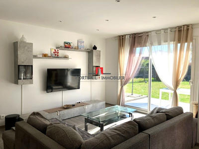 Maison contemporaine - 89 m² - 4 pièces