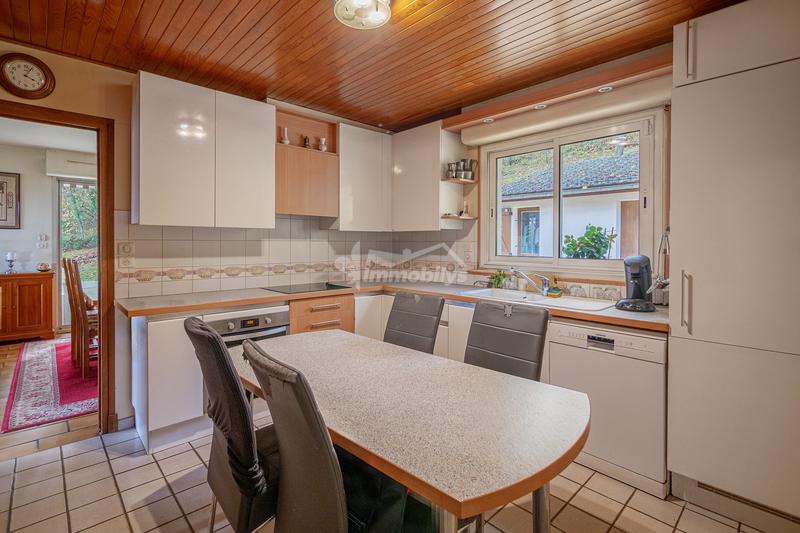 Maison - 147 m² - 6 pièces