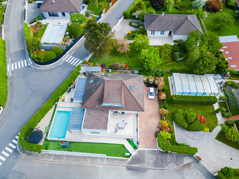 Maison - 300 m² - 11 pièces