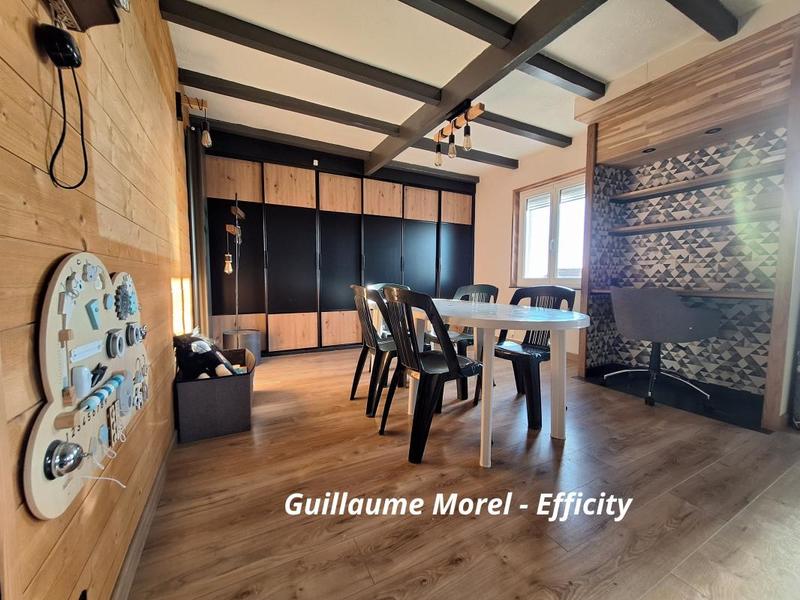 Maison - 112 m² - 7 pièces