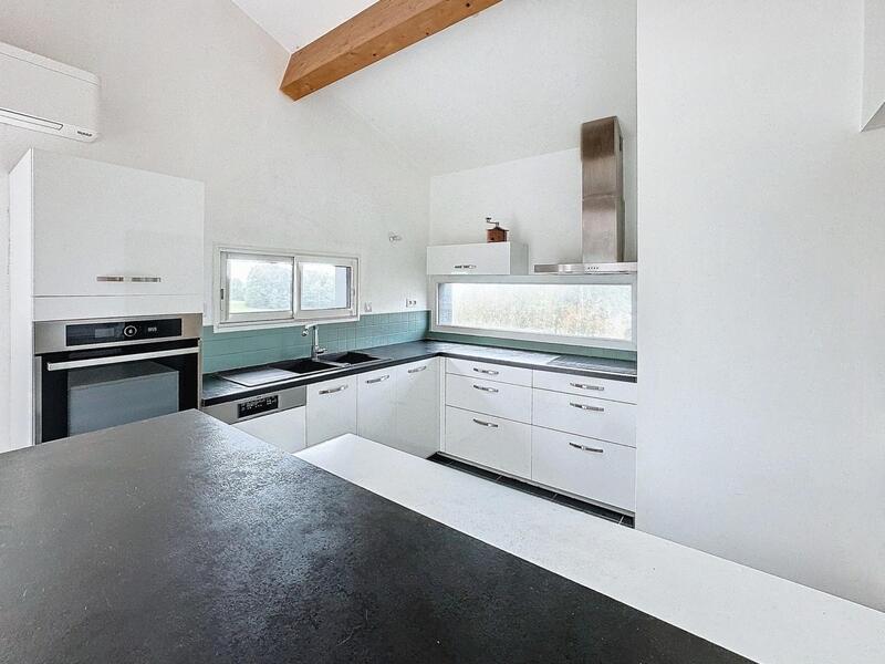 Maison - 155 m² - 6 pièces