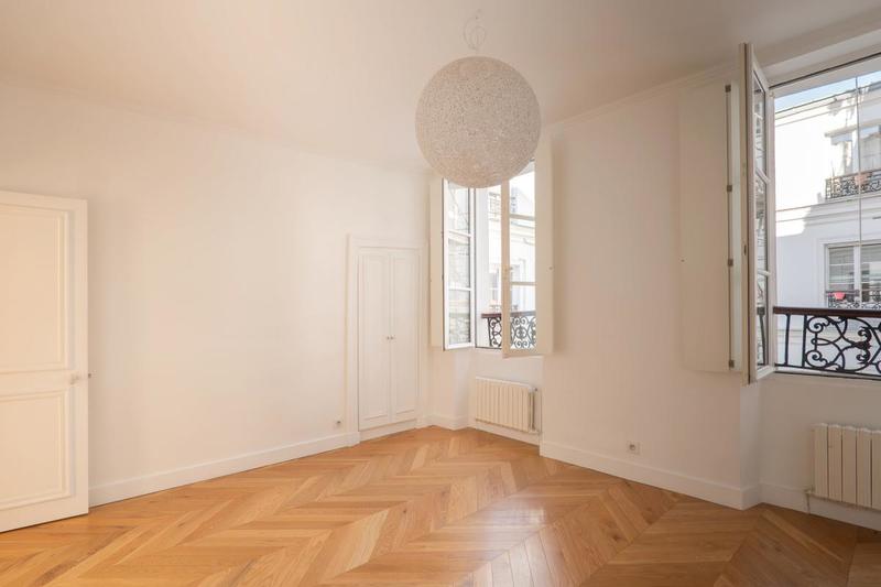 Appartement - 117 m² - 6 pièces