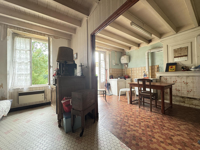 Maison - 170 m² - 10 pièces