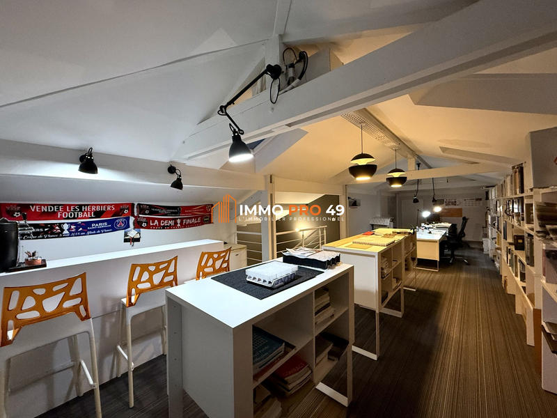 Local commercial - 152 m²