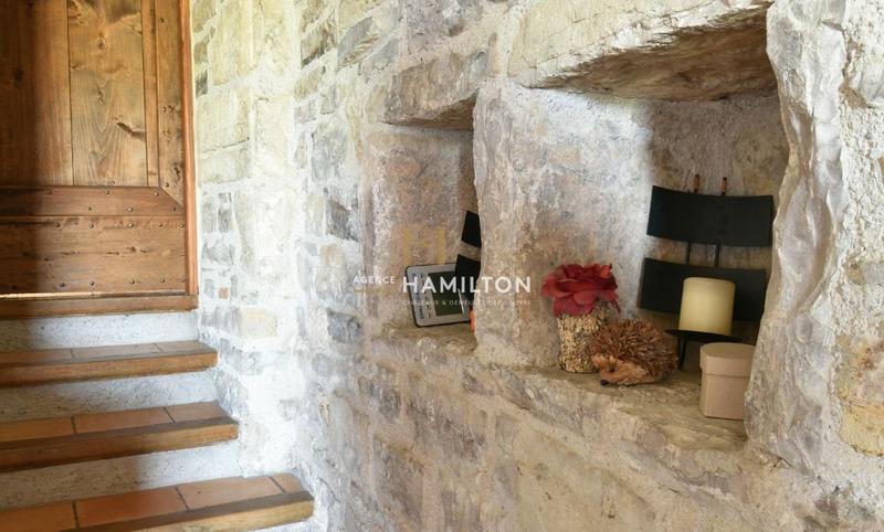 Demeure - 167 m² - 5 pièces