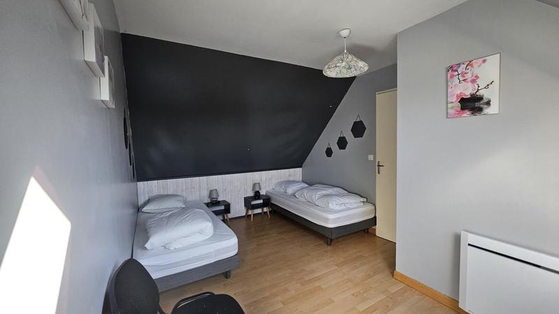 Maison - 85 m² - 5 pièces