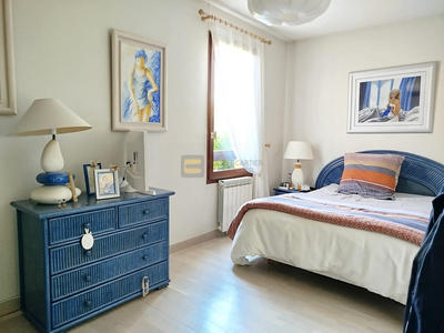 Appartement - 85 m² - 3 pièces