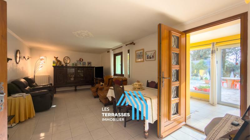 Maison ancienne - 181 m² - 8 pièces