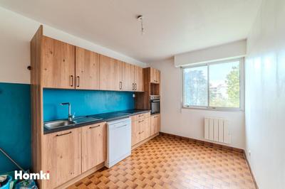 Appartement - 84 m² - 3 pièces