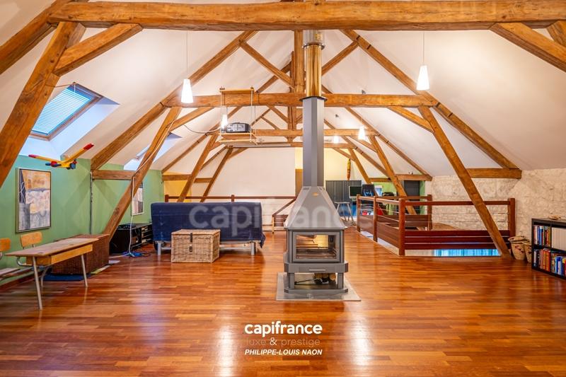 Mas - 367 m² - 10 pièces