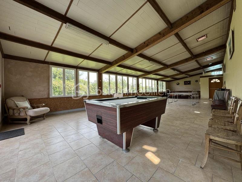 Maison - 295 m² - 12 pièces