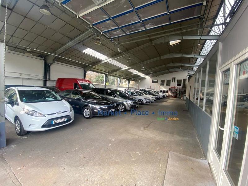 Bureau - 876 m² - 4 pièces