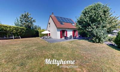 Maison - 102 m² - 5 pièces