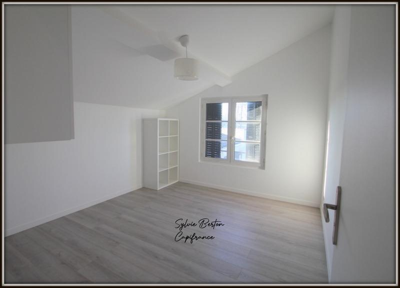 Bureau - 13 m² - 1 pièce