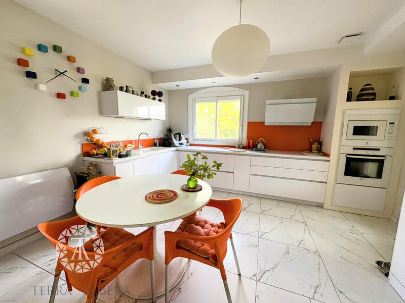 Villa - 128 m² - 4 pièces