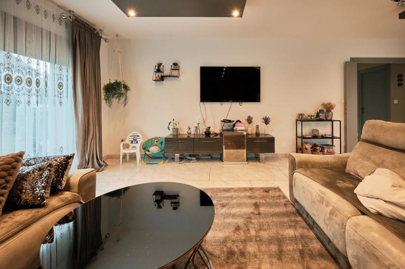 Maison - 180 m² - 7 pièces