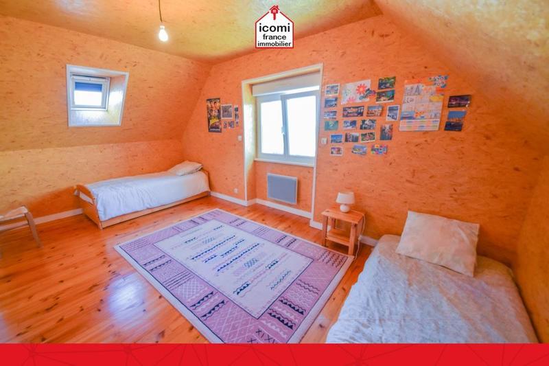 Maison - 114 m² - 8 pièces