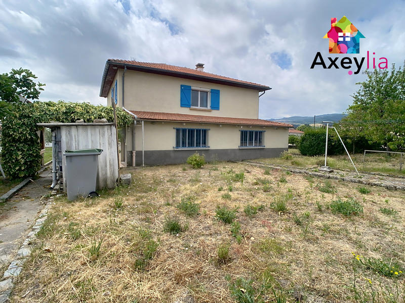 Maison - 83 m² - 4 pièces