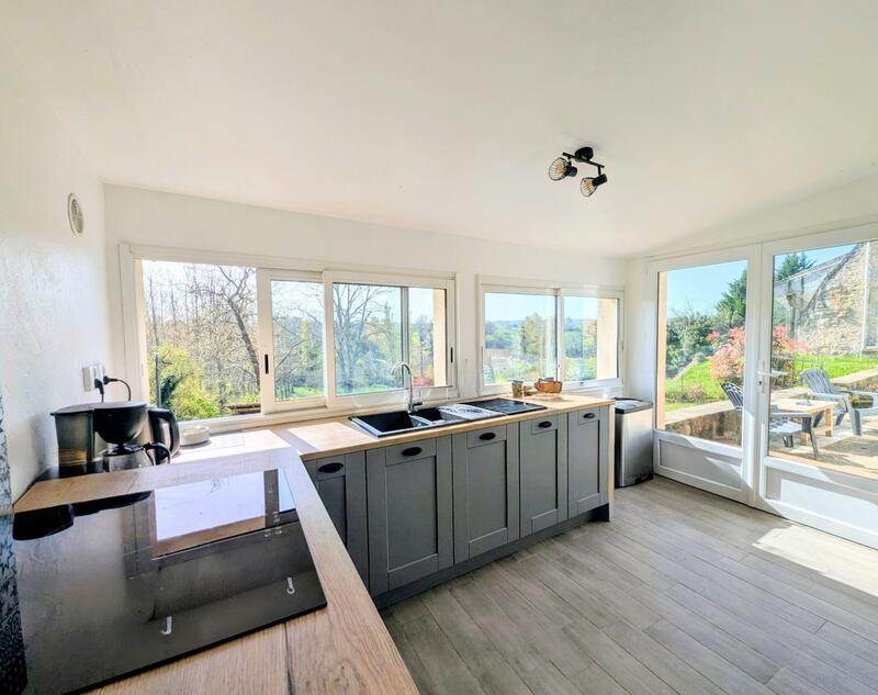 Maison ancienne - 179 m² - 6 pièces