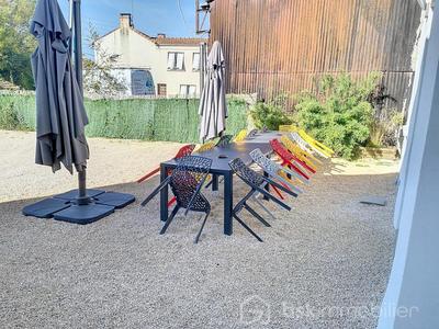 Maison de village - 259 m² - 8 pièces