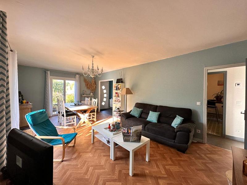 Maison - 100 m² - 5 pièces