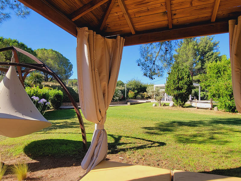 Maison - 180 m² - 6 pièces