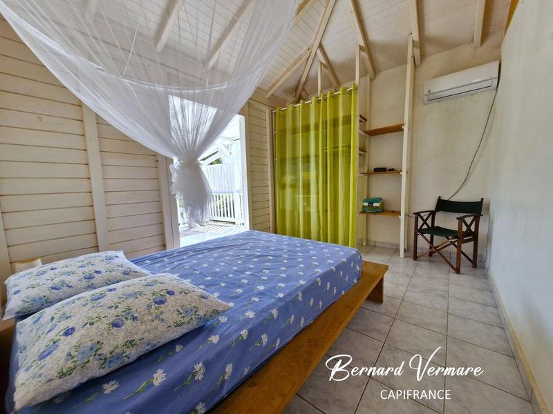 Bungalow - 135 m² - 9 pièces