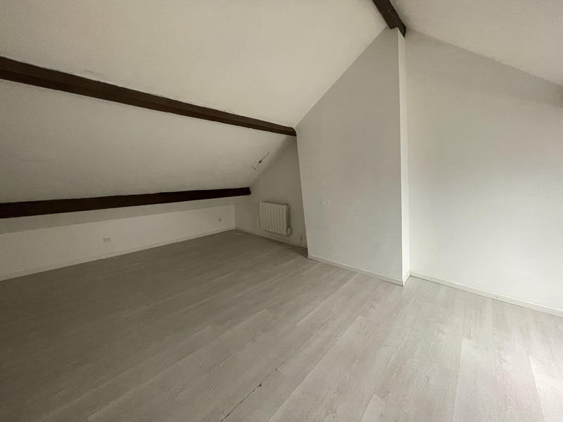Maison - 104 m² - 6 pièces