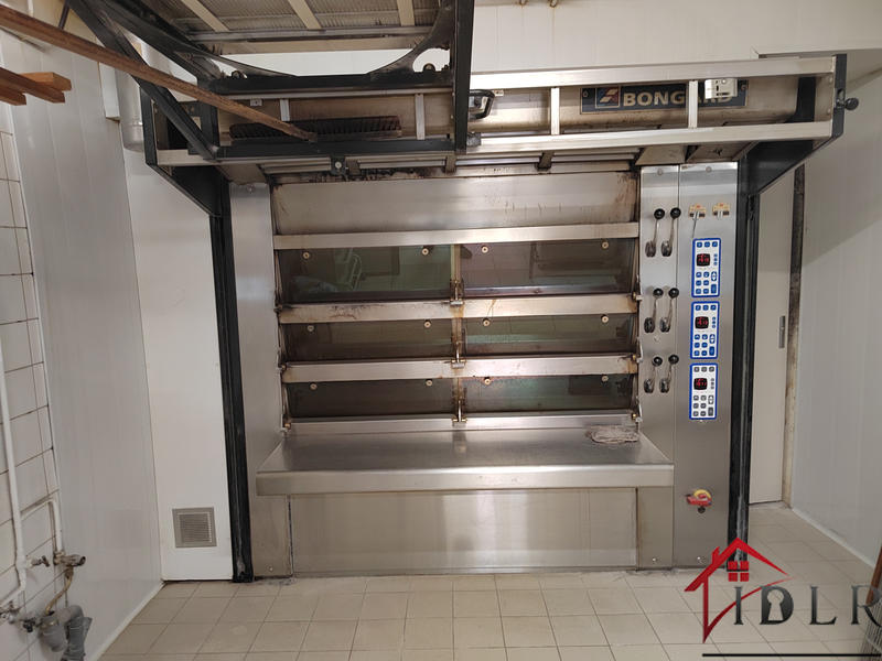 Fonds de commerce - Magasins - 114 m²