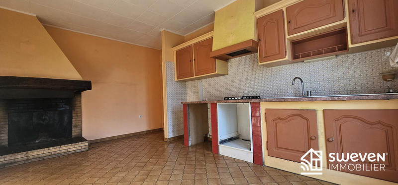 Maison traditionnelle - 146 m² - 6 pièces