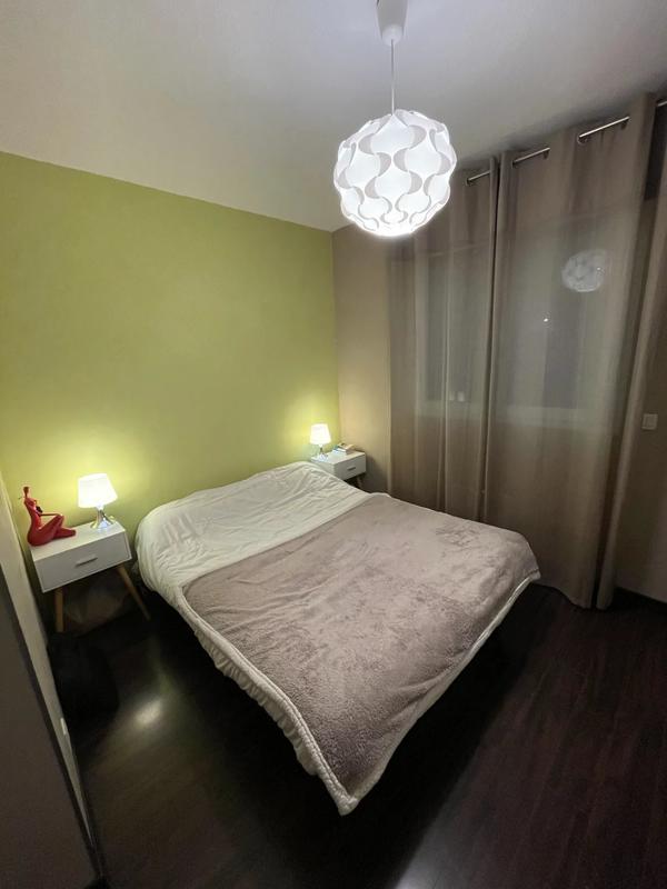 Appartement - 93 m² - 4 pièces