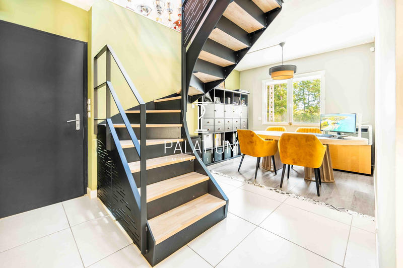 Maison - 133 m² - 5 pièces