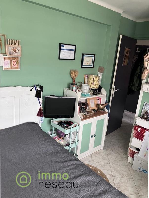 Immeuble - 220 m² - 2 pièces