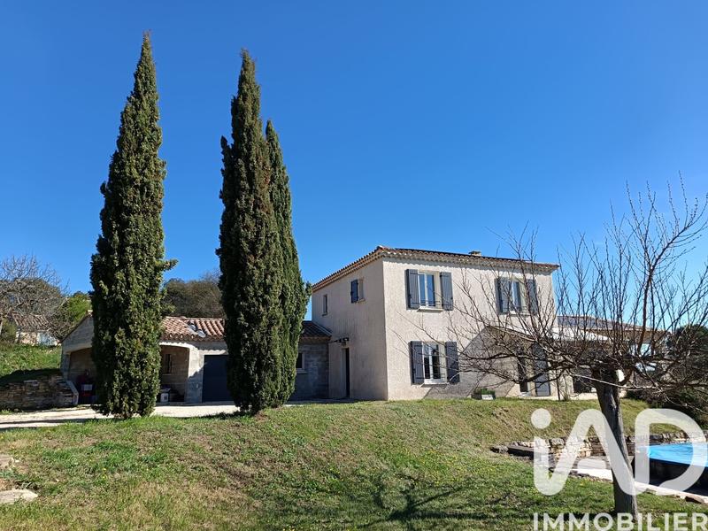 Maison - 155 m² - 7 pièces