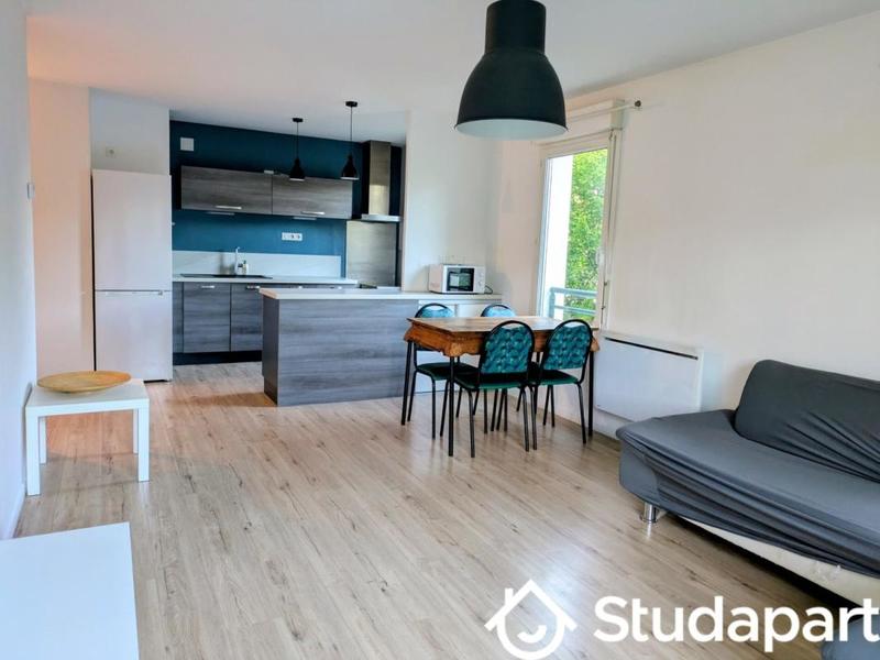 Maison - 65 m² - 3 pièces