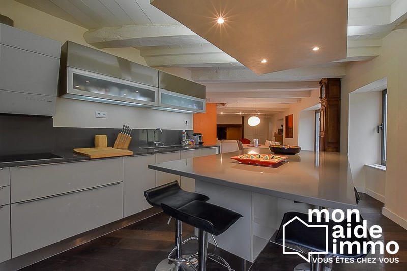 Maison ancienne - 160 m² - 6 pièces