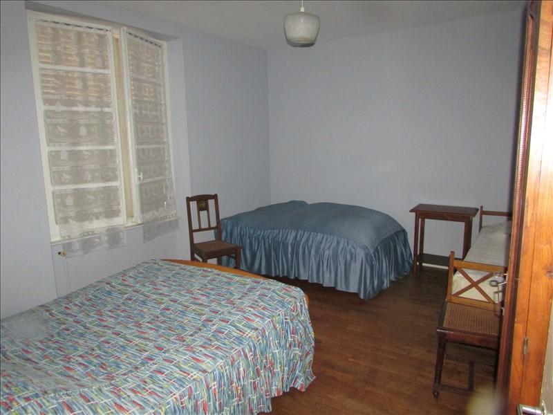 Maison - 215 m² - 9 pièces