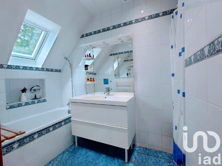 Maison - 122 m² - 6 pièces